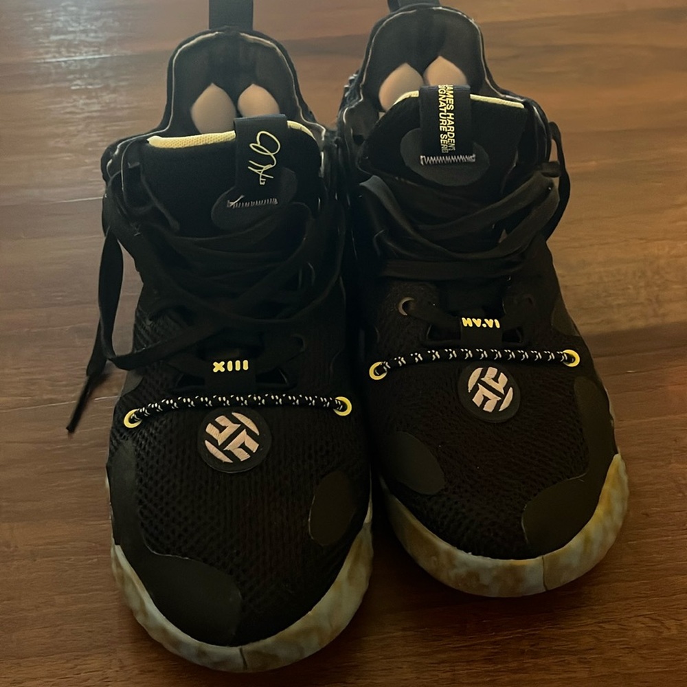 Nike Harden Basketball Shoes